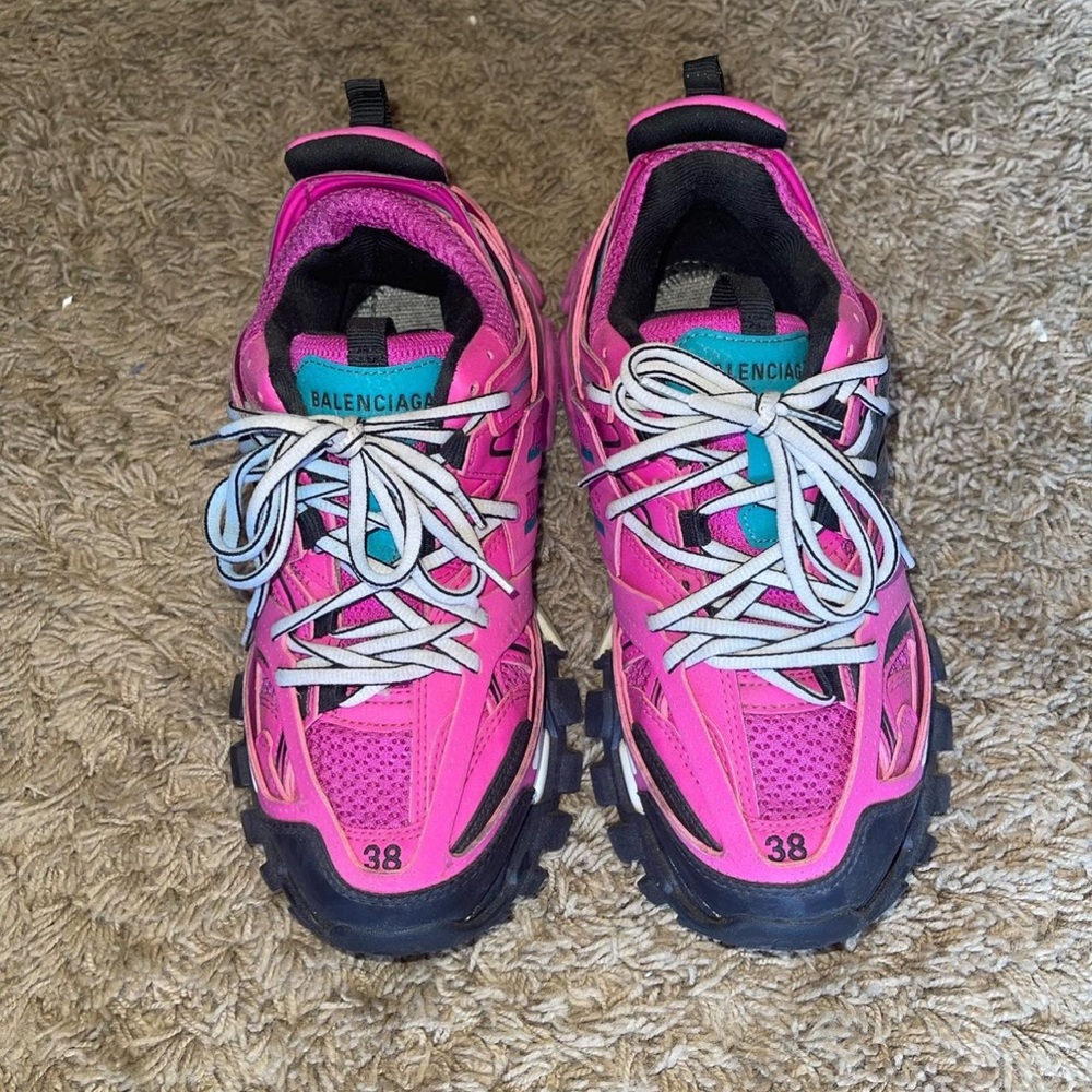 Balenciaga track sneakers 38